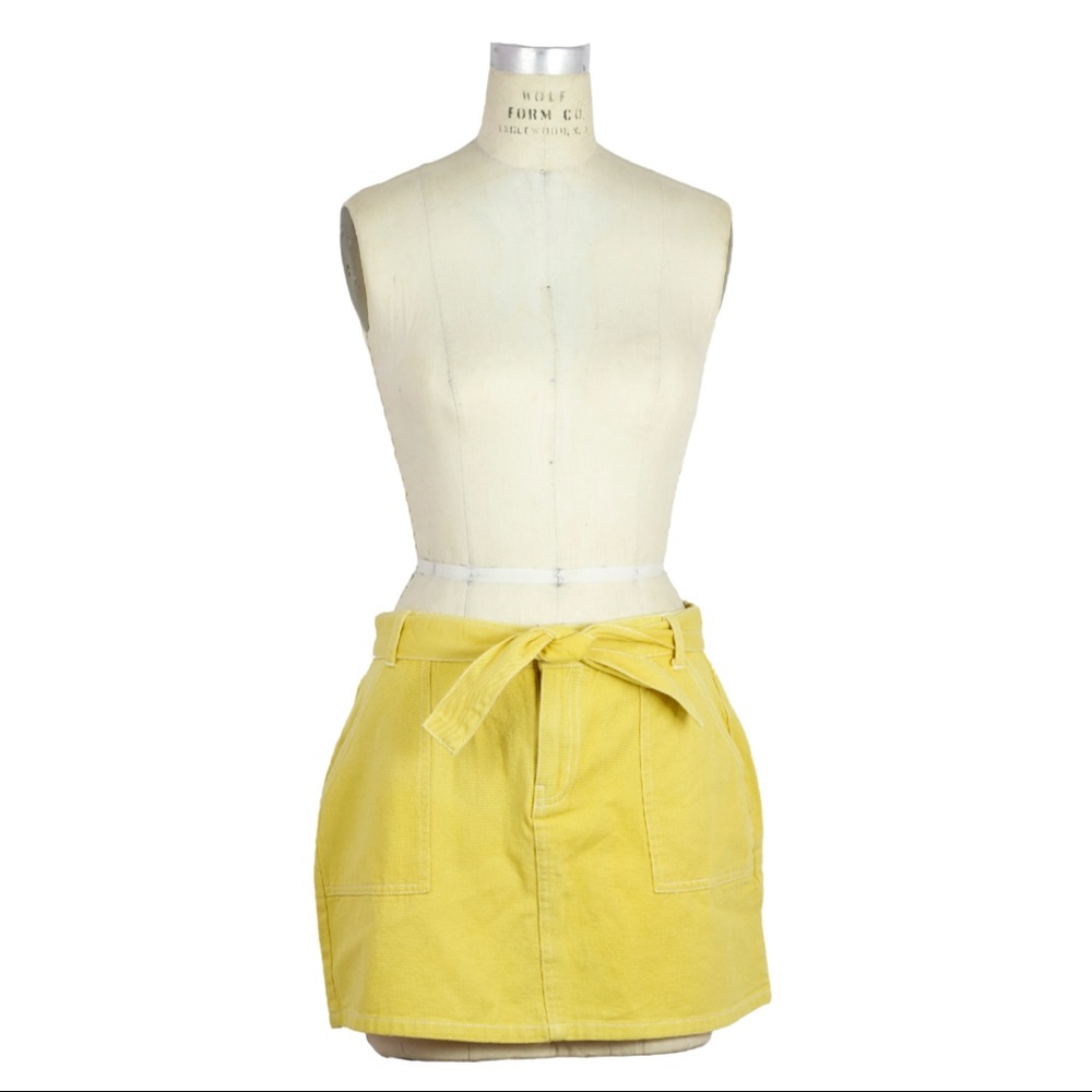 Peach Love Tie Yellow Skirt (Size M)